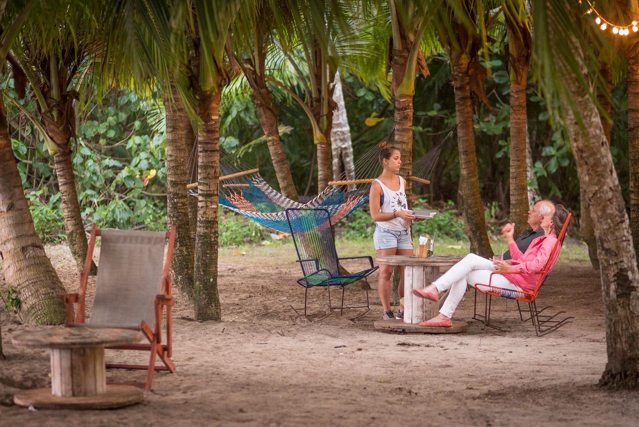Playa 506 Beachfront Hostel Puerto Viejo de Talamanca Buitenkant foto